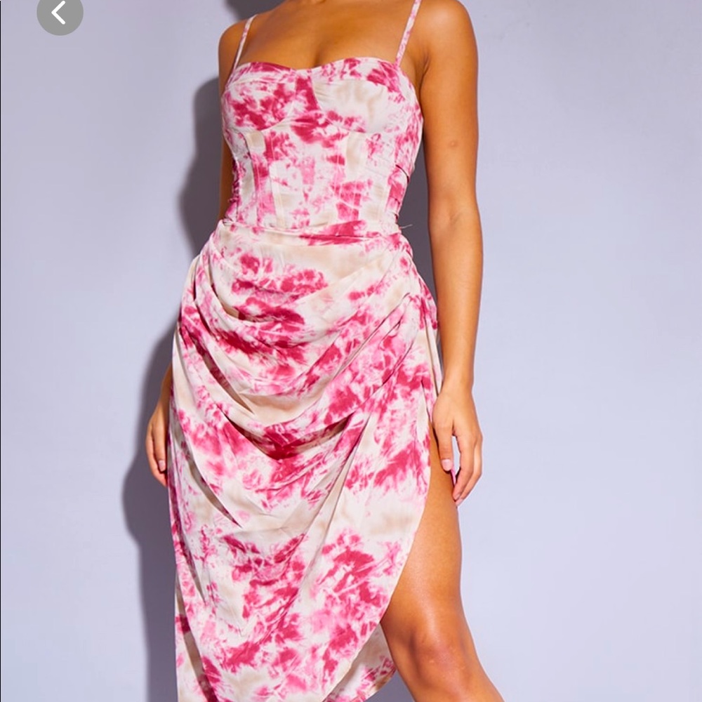 Pretty little thing fuchsia tie dye ruched side midi skirt and corset top